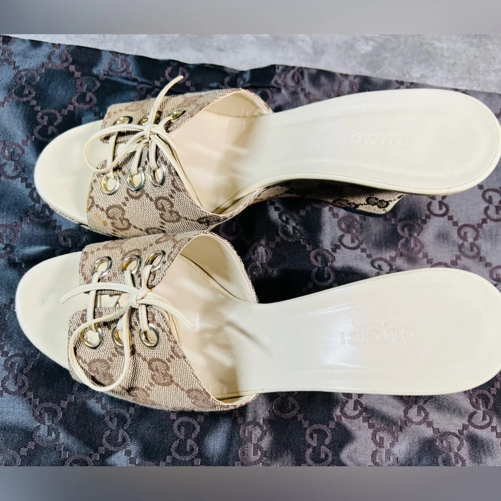 Gucci Wedge Sandals - Picture 3 of 8